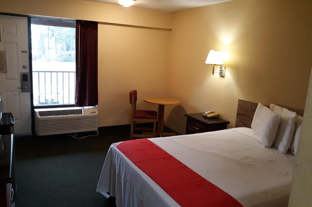 Super Value Inn Valdosta Eksteriør bilde